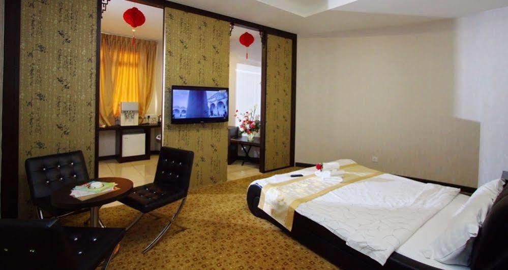 Hotel Tebrau CT Johor Bahru Bagian luar foto